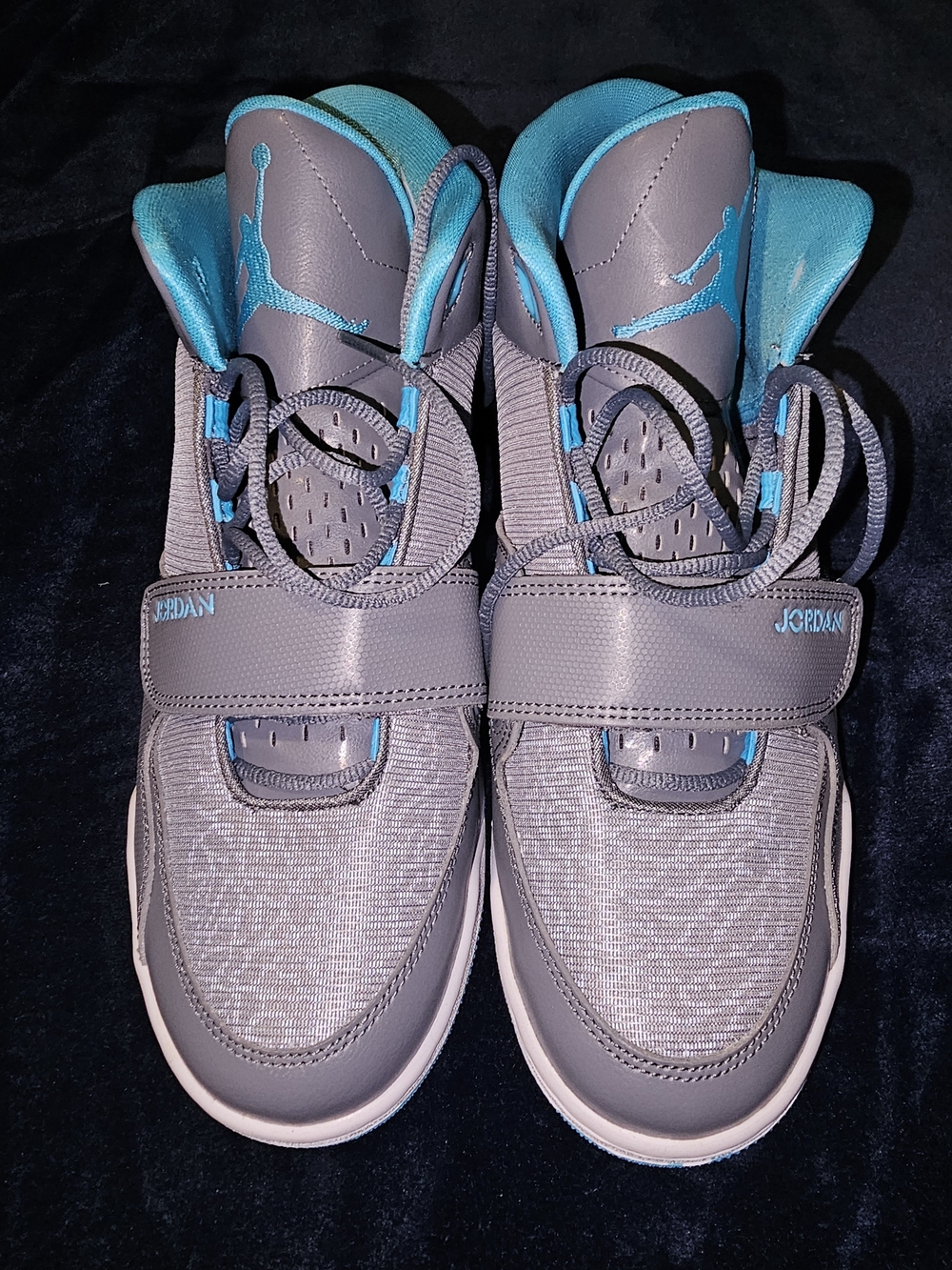 Jordan Gray/Teal Sneakers
